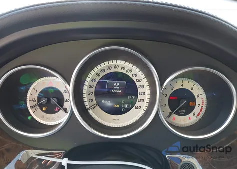 2014 Mercedes-Benz Cls 550 z USA, uszkodzony, nr VIN WDDLJ7DB4EA096883